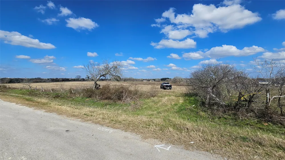 2 FM 713 Highway Lockhart, TX 78644