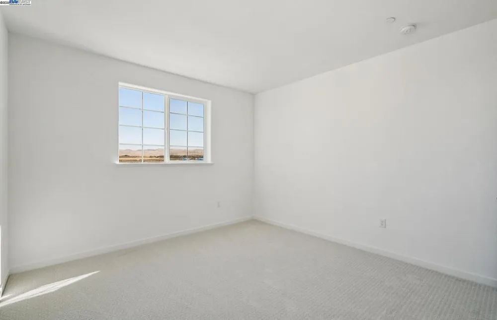 349 E Gobind Blvd Mountain House, CA 95391