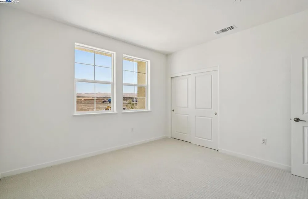 349 E Gobind Blvd Mountain House, CA 95391