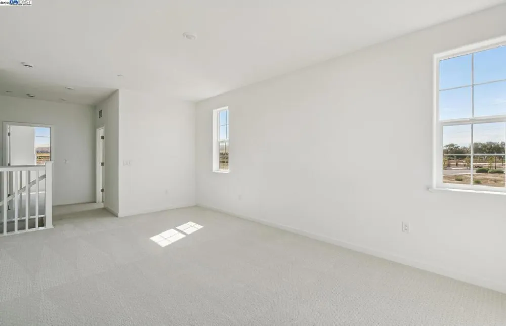 349 E Gobind Blvd Mountain House, CA 95391