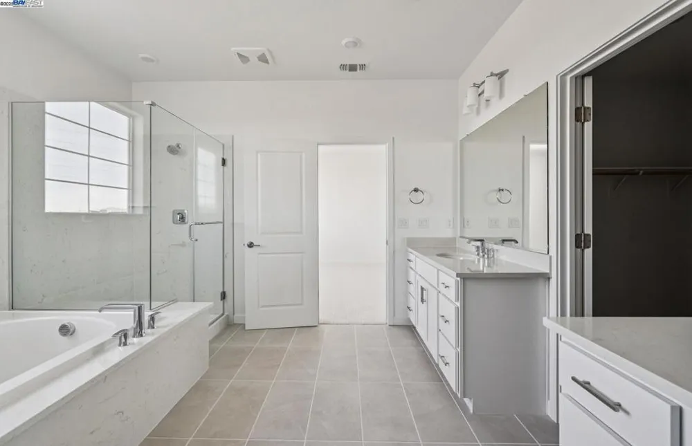 349 E Gobind Blvd Mountain House, CA 95391