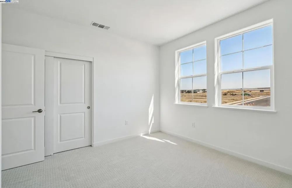 349 E Gobind Blvd Mountain House, CA 95391