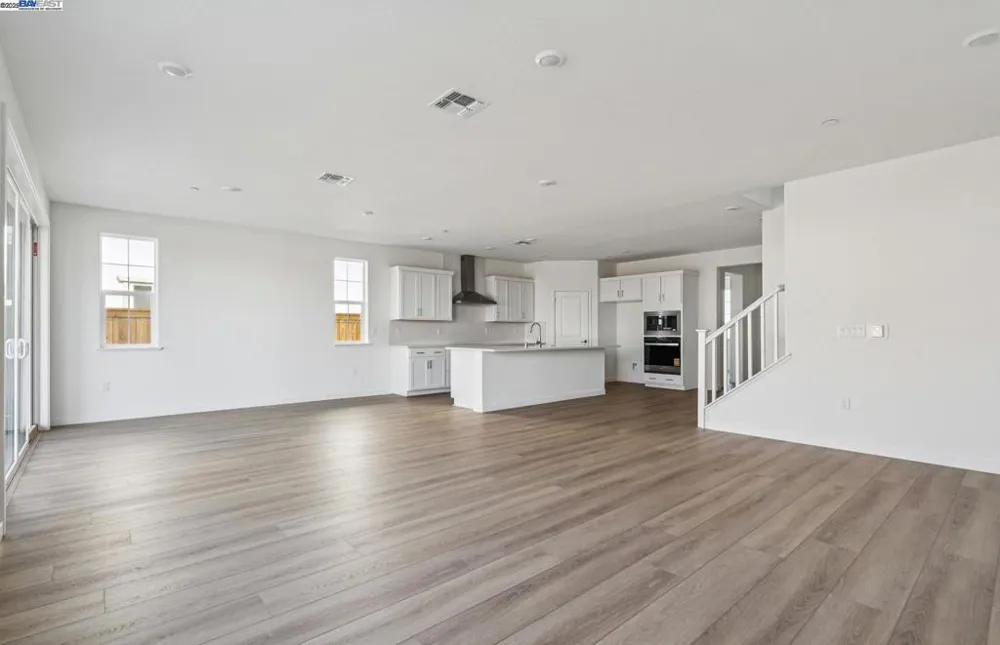 349 E Gobind Blvd Mountain House, CA 95391