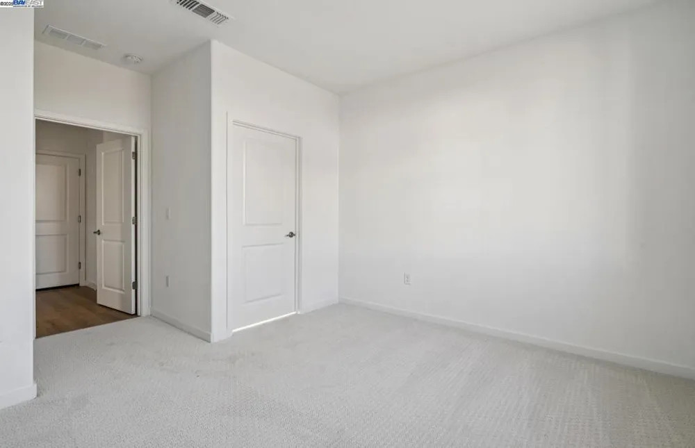349 E Gobind Blvd Mountain House, CA 95391