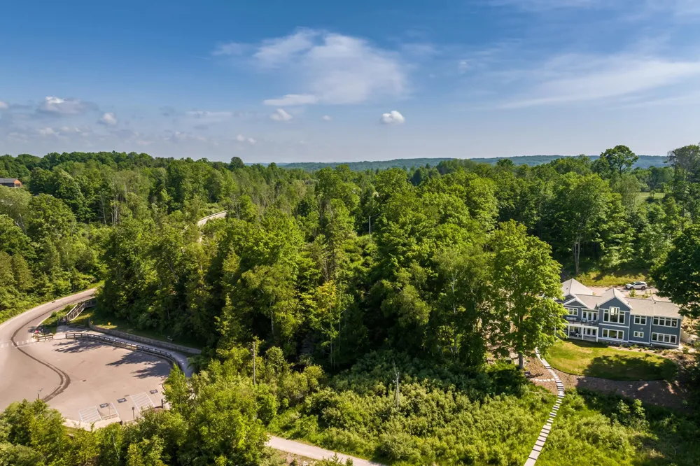 5543 Crystal Lane Benzonia Township, MI 49635