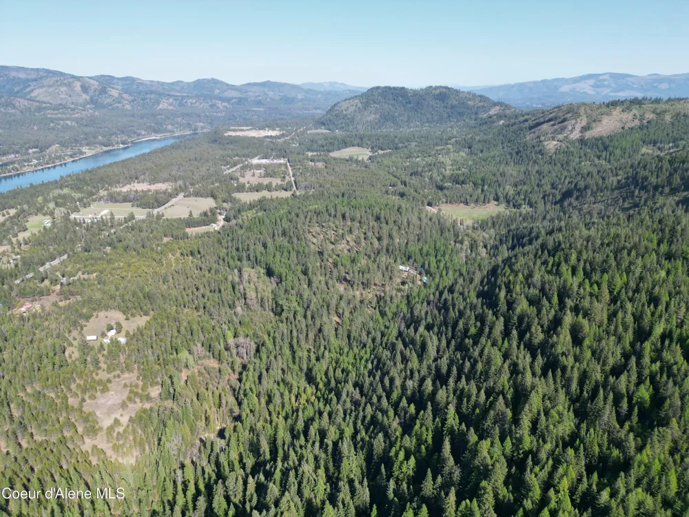 NKA LOOKOUT ROAD Newport, WA 99156