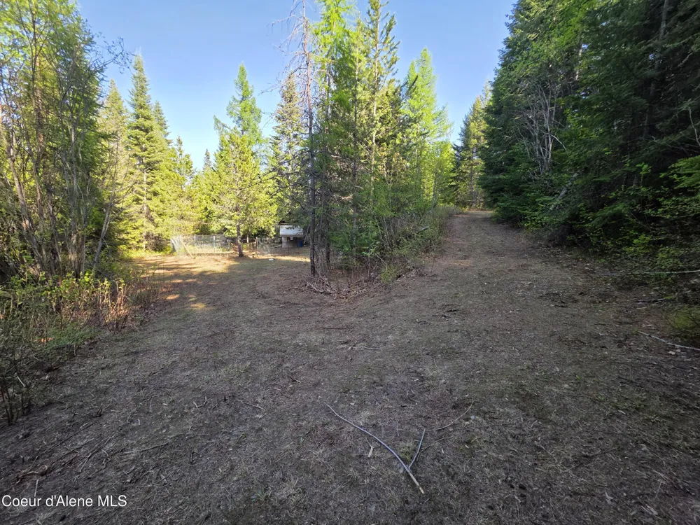 NKA LOOKOUT ROAD Newport, WA 99156