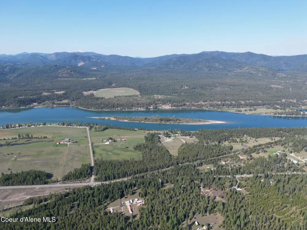 NKA LOOKOUT ROAD Newport, WA 99156