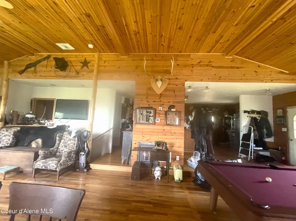 21160 Corbin Hill Road Hayden, ID 83835