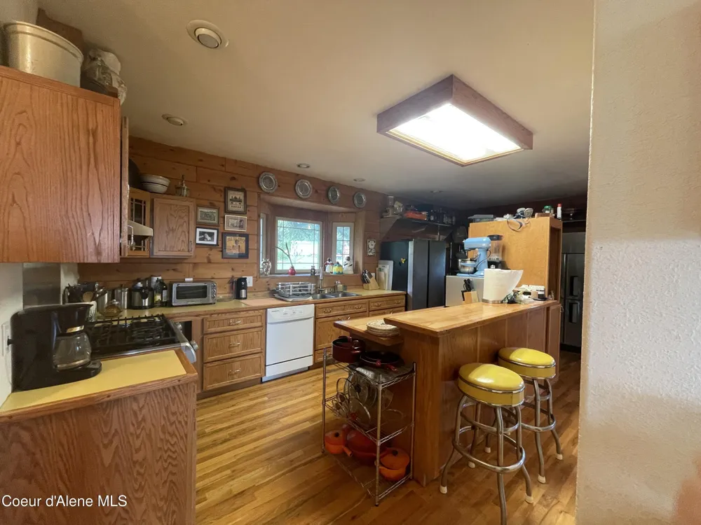 21160 Corbin Hill Road Hayden, ID 83835
