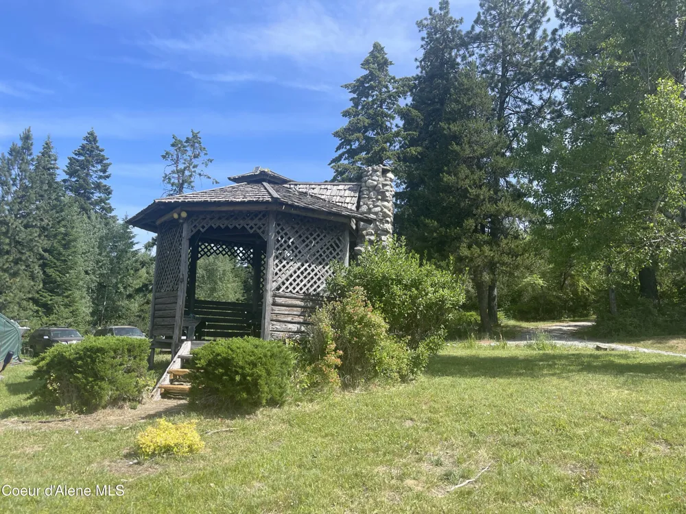 21160 Corbin Hill Road Hayden, ID 83835