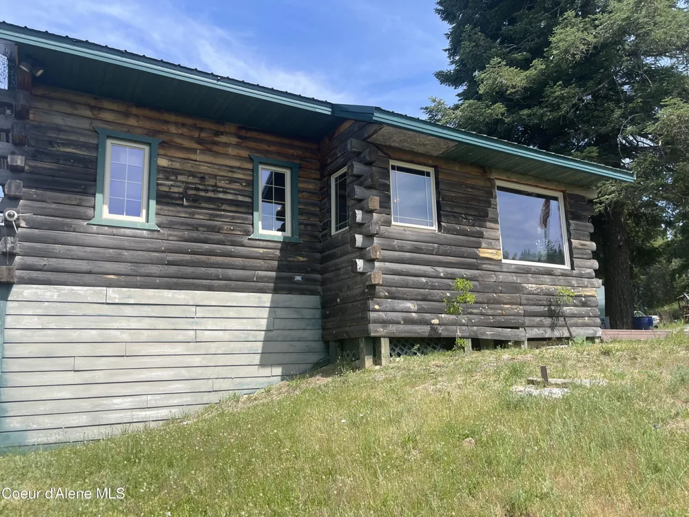 21160 Corbin Hill Road Hayden, ID 83835