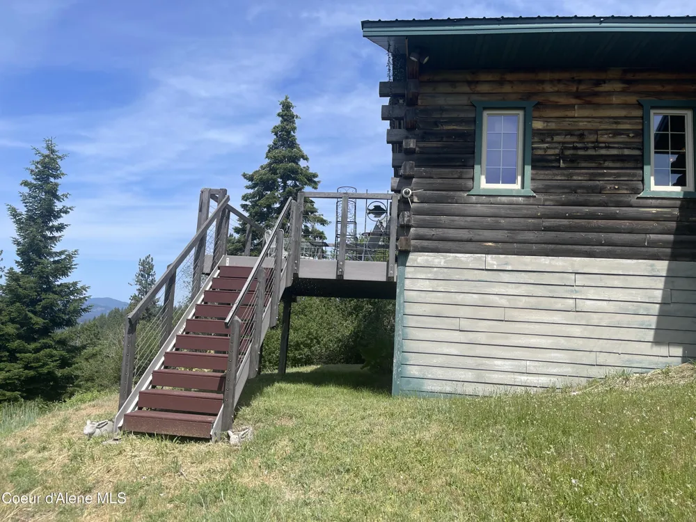 21160 Corbin Hill Road Hayden, ID 83835