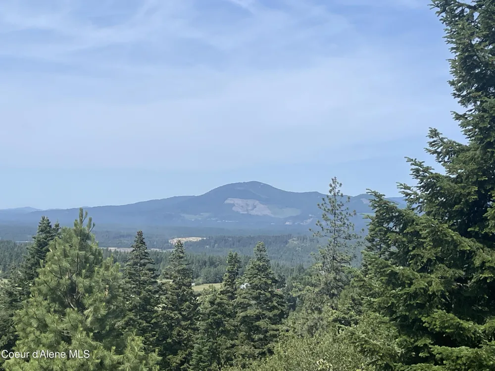 21160 Corbin Hill Road Hayden, ID 83835