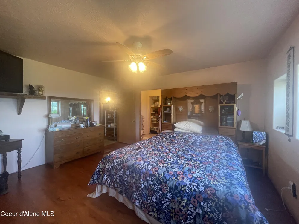 21160 Corbin Hill Road Hayden, ID 83835