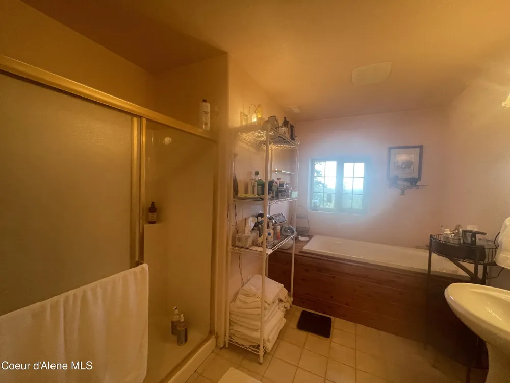 21160 Corbin Hill Road Hayden, ID 83835