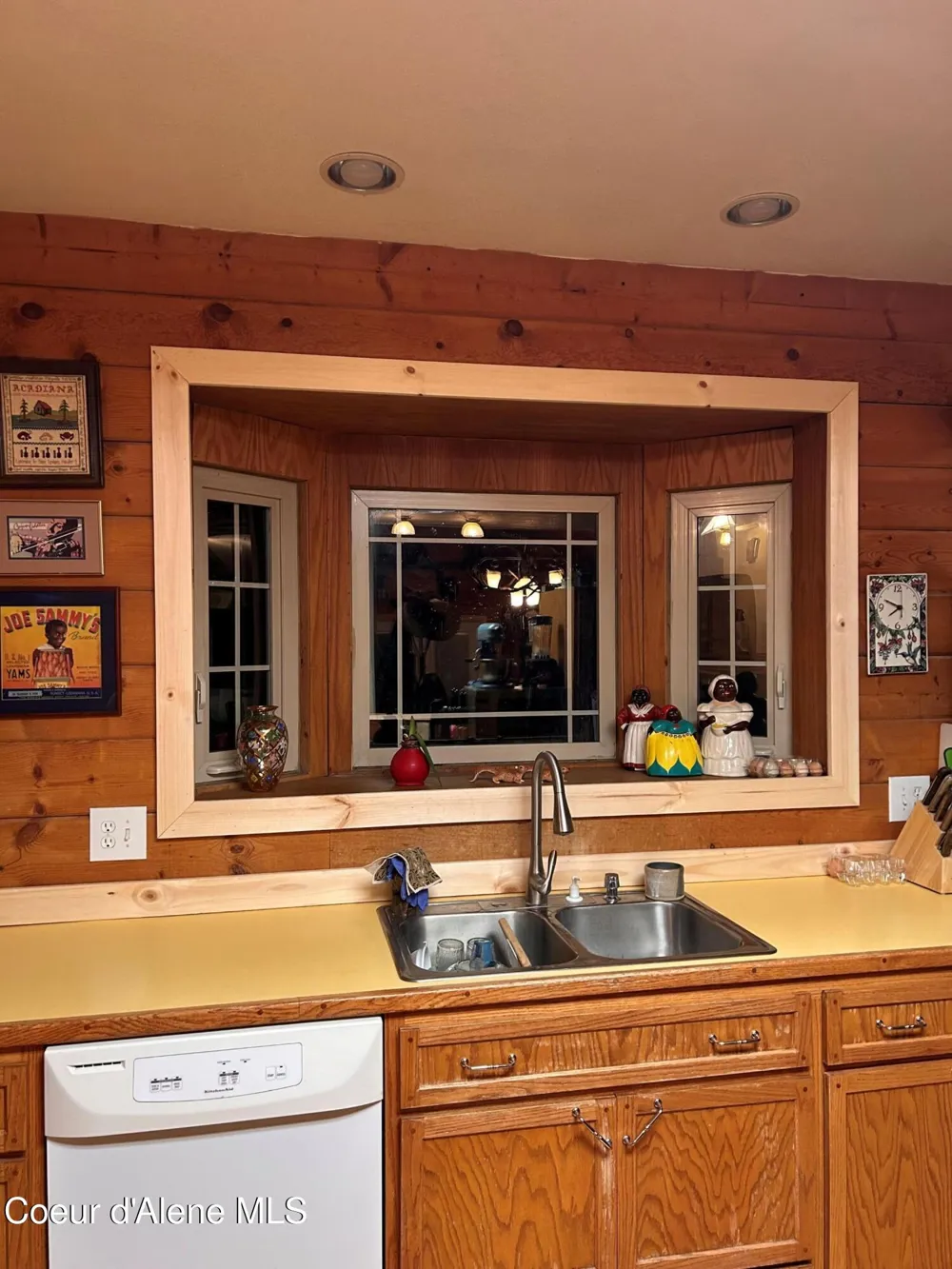 21160 Corbin Hill Road Hayden, ID 83835