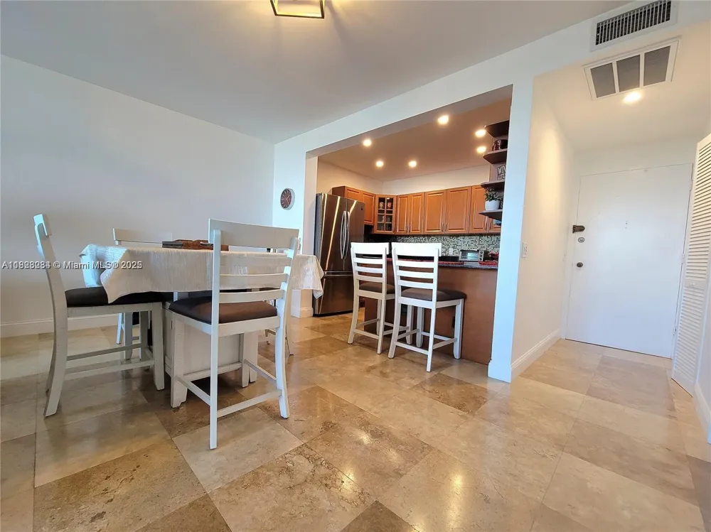 3505 S Ocean Dr #320 Hollywood, FL 33019