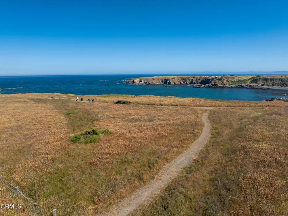 19351 Del Mar Drive Fort Bragg, CA 95437