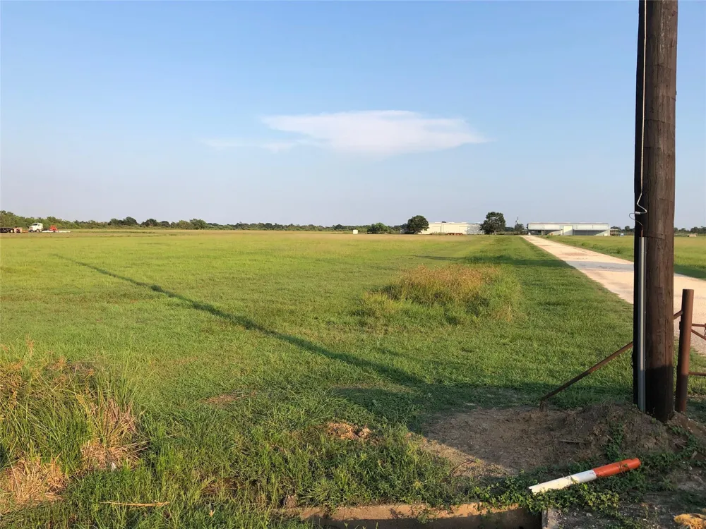 3715 Hwy 59 Rosenberg, TX 77471