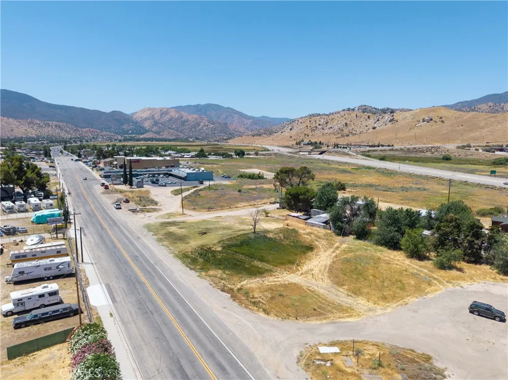 Lake Isabella Blvd Lake Isabella, CA 93240
