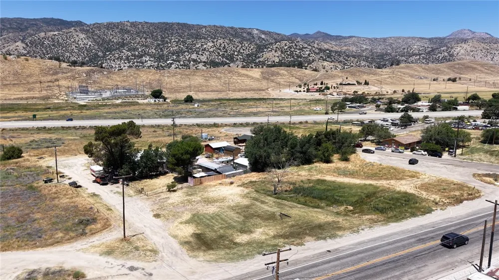 Lake Isabella Blvd Lake Isabella, CA 93240