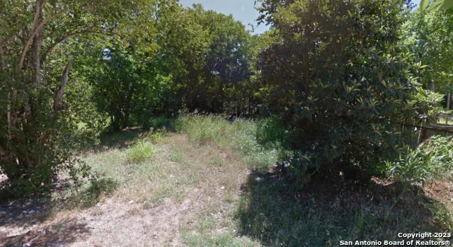 1007 CLARK ST Seguin, TX 78155