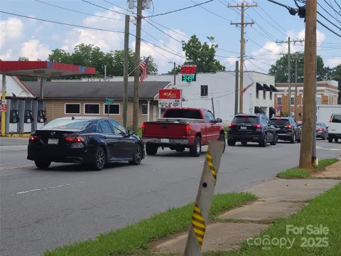 00 W 1st Street