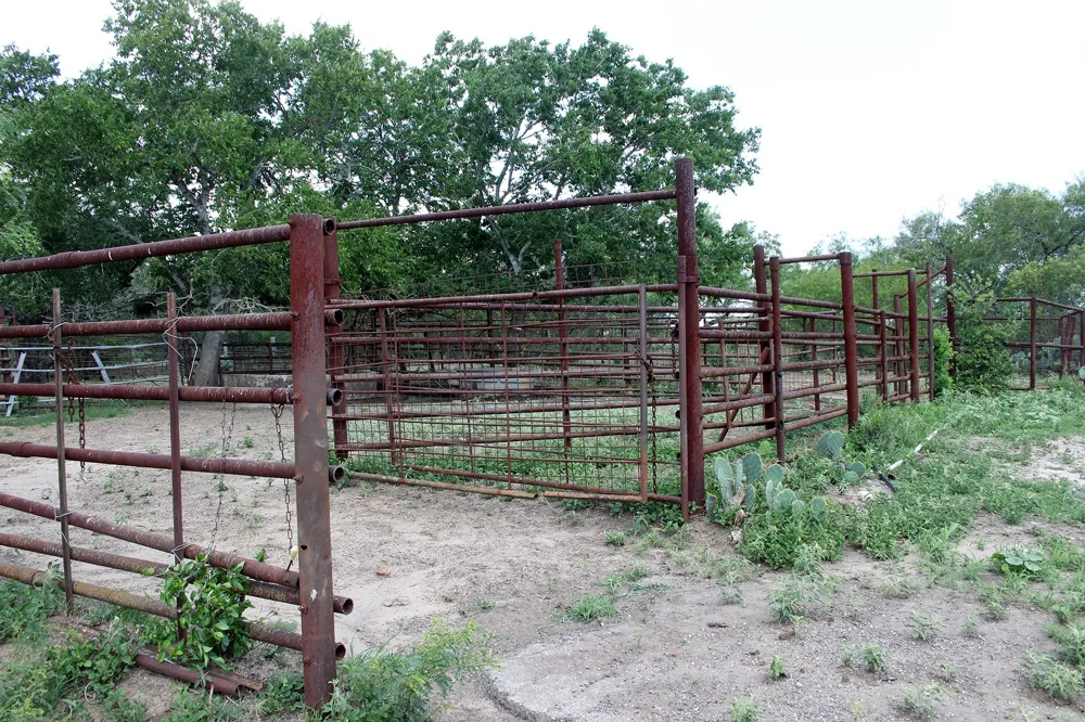 9411 FM 86 Highway Lockhart, TX 78644