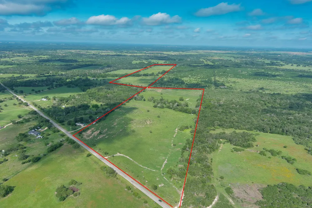 9411 FM 86 Highway Lockhart, TX 78644