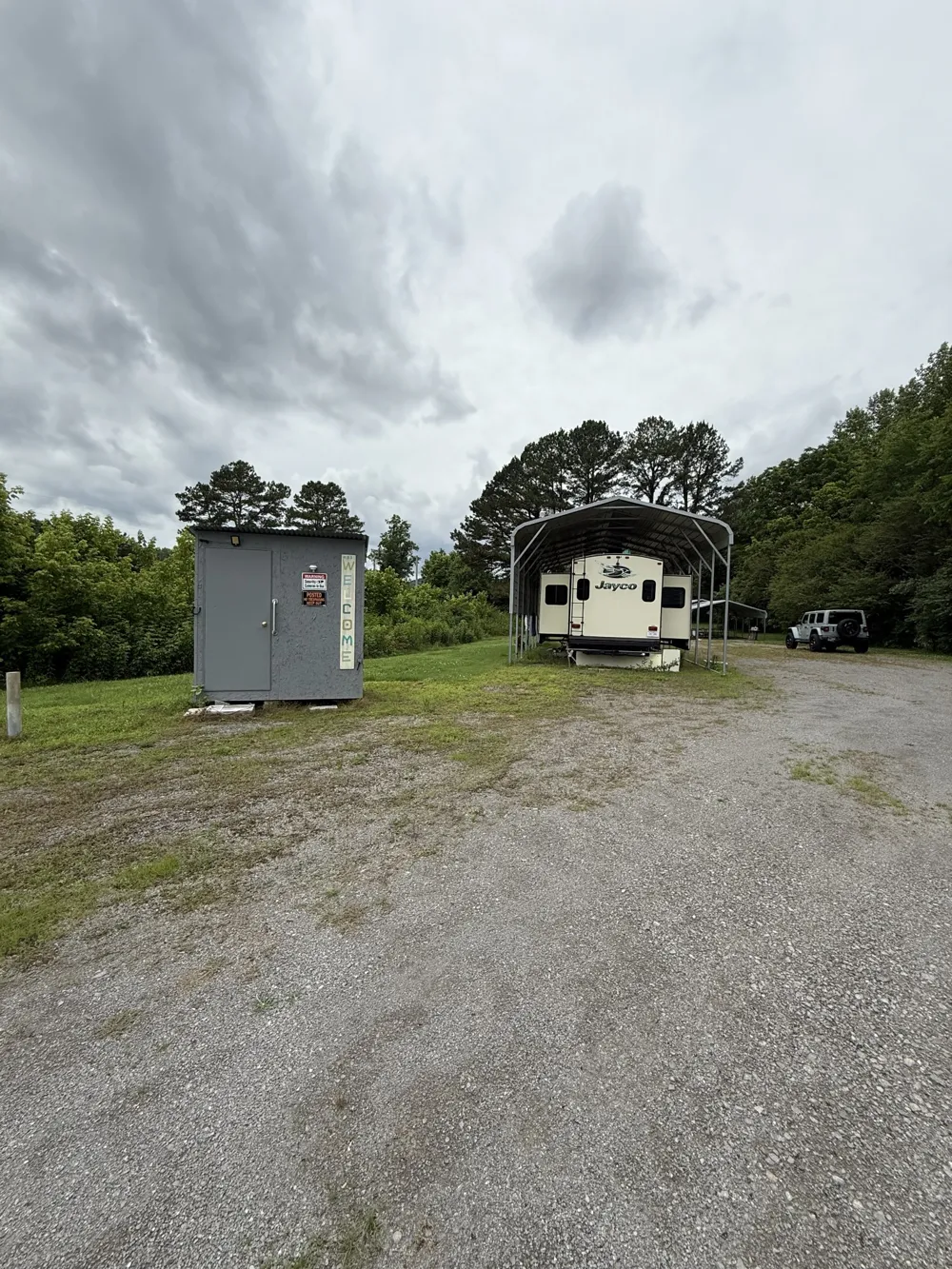 210 Edwin Smith Ln Gainesboro, TN 38562