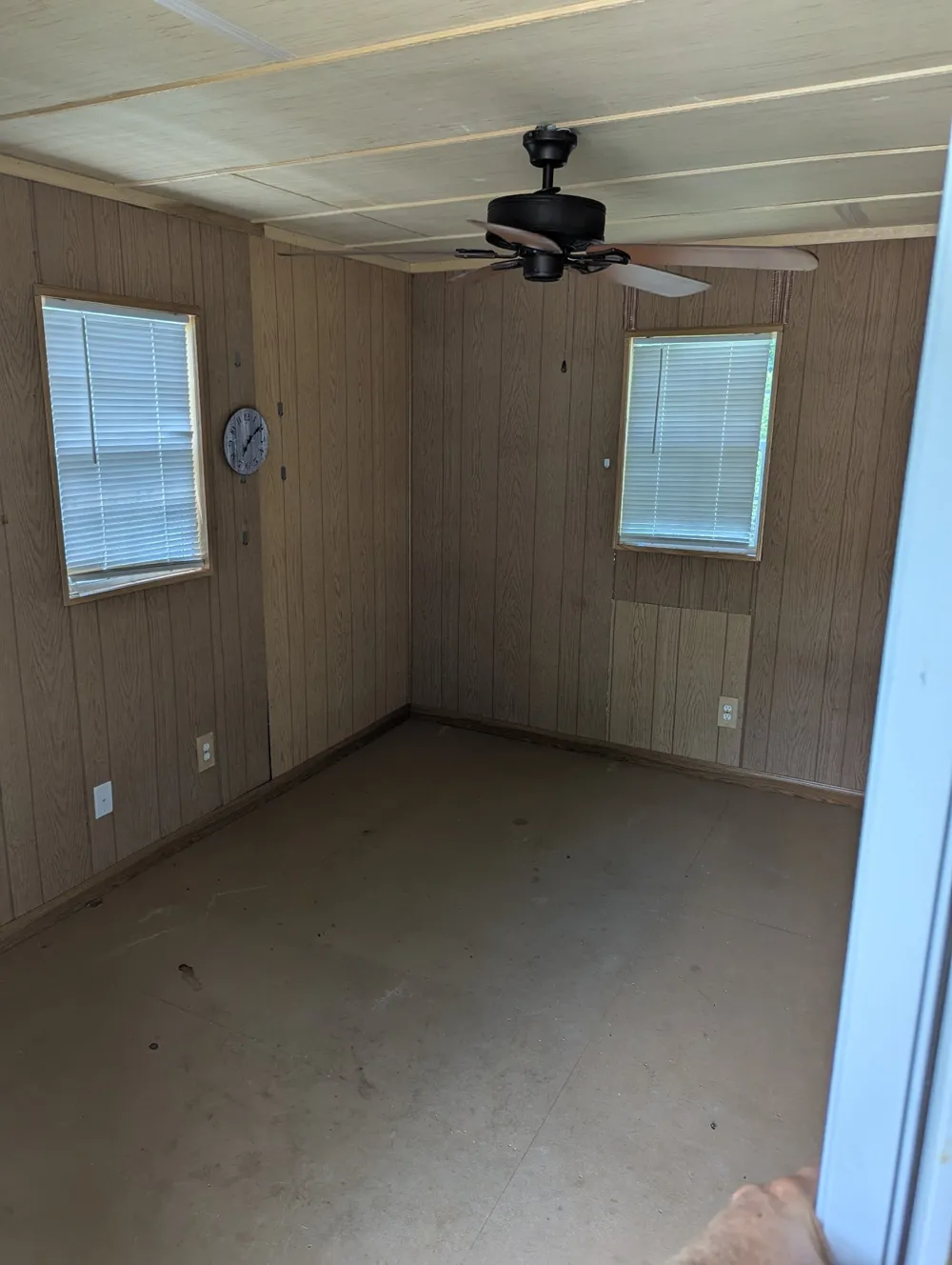 210 Edwin Smith Ln Gainesboro, TN 38562