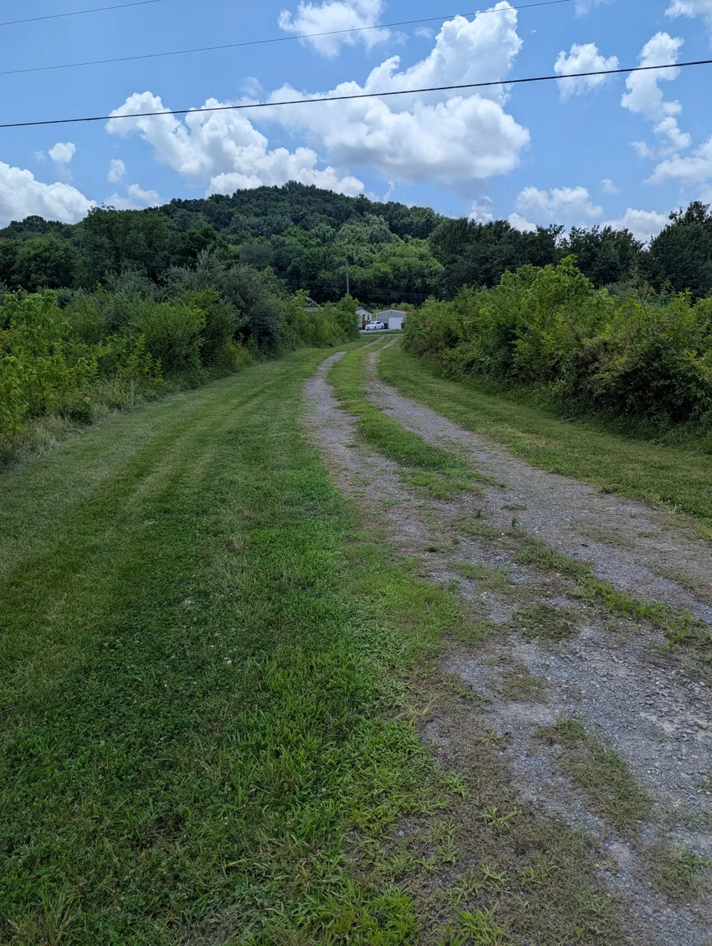 210 Edwin Smith Ln Gainesboro, TN 38562