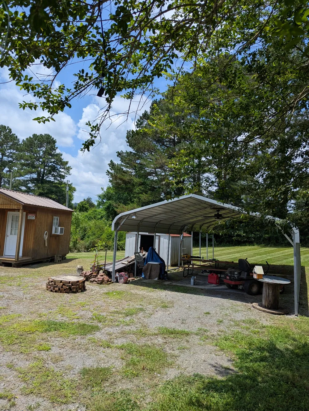 210 Edwin Smith Ln Gainesboro, TN 38562