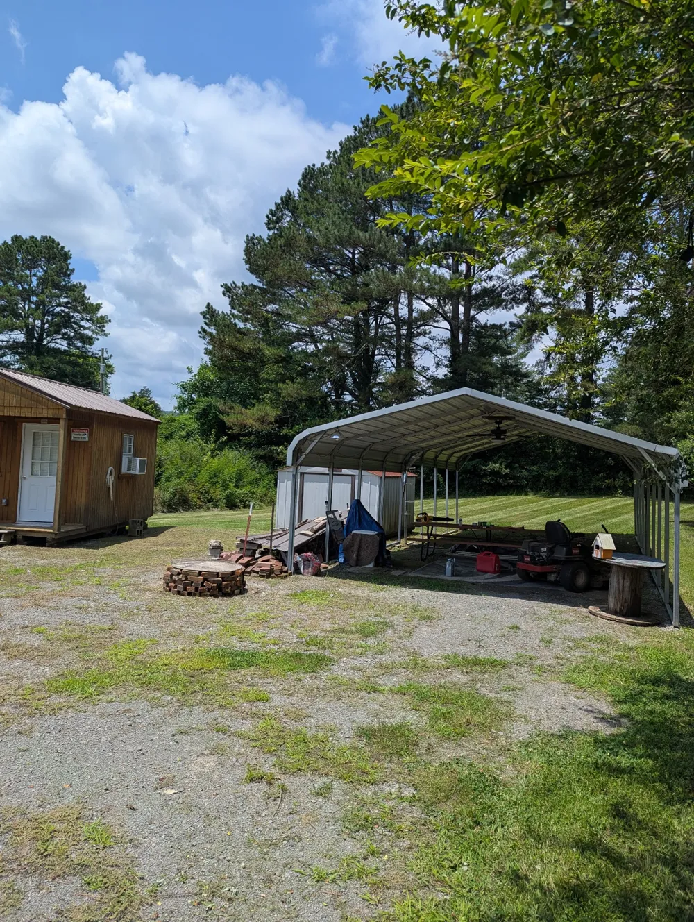 210 Edwin Smith Ln Gainesboro, TN 38562