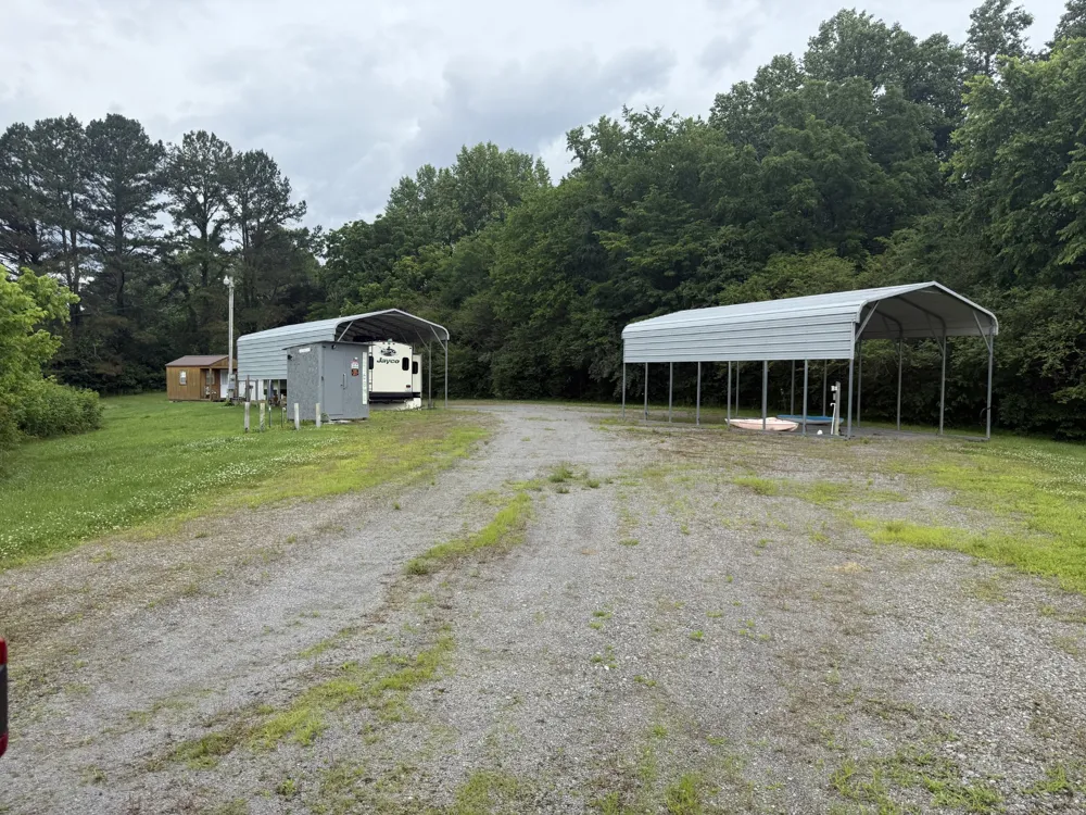 210 Edwin Smith Ln Gainesboro, TN 38562