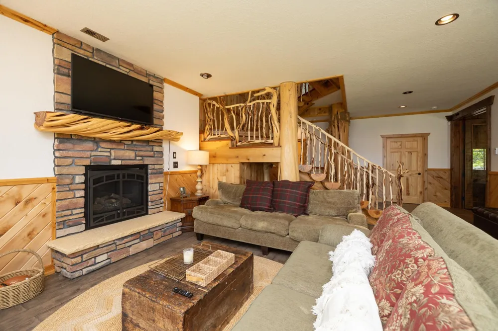 9788 Carlson Lane Hayward, WI 54843