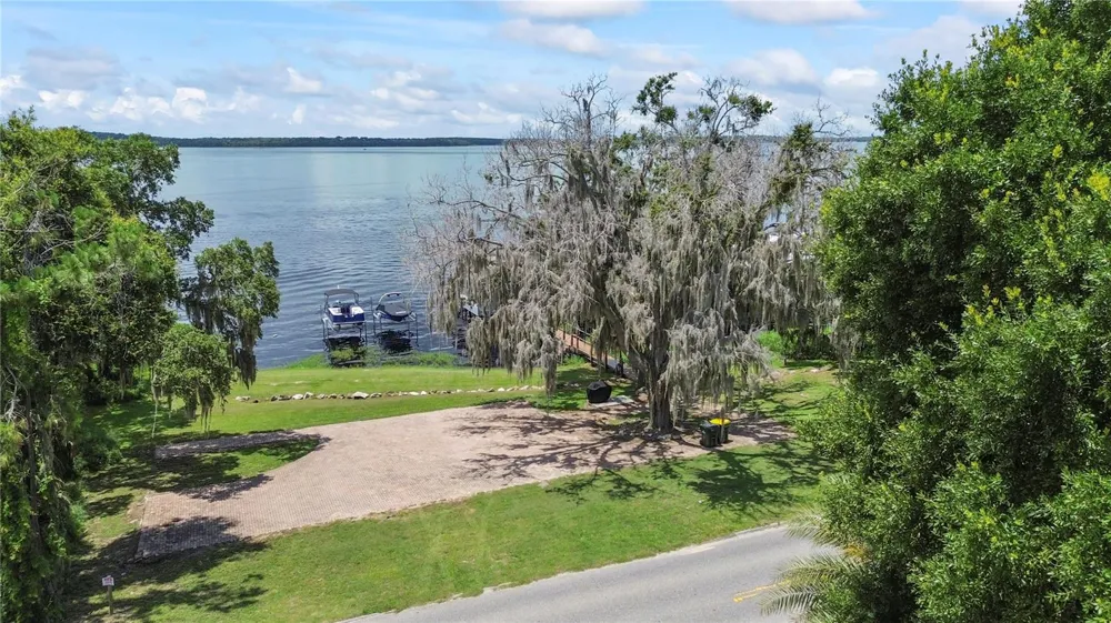 1825 MOORINGS COURT #LOT 14 Clermont, FL 34711