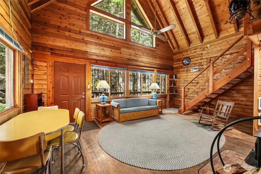 81 Snow Cabin Place Snoqualmie Pass, WA 98068