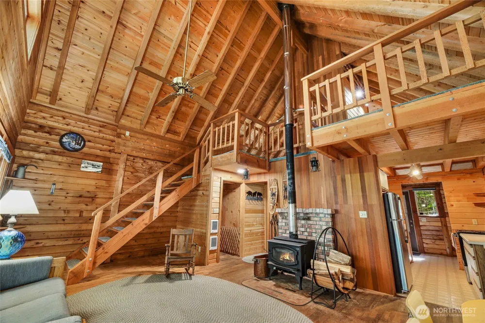 81 Snow Cabin Place Snoqualmie Pass, WA 98068