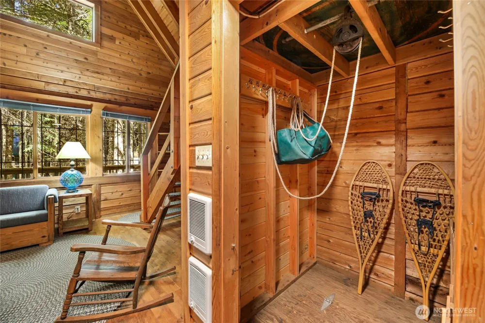 81 Snow Cabin Place Snoqualmie Pass, WA 98068
