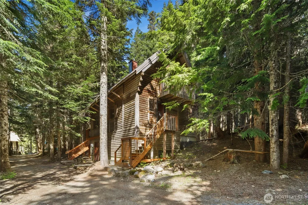 81 Snow Cabin Place Snoqualmie Pass, WA 98068