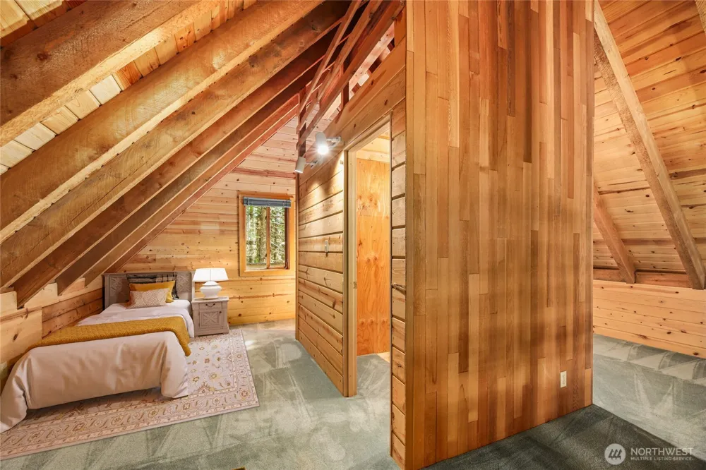 81 Snow Cabin Place Snoqualmie Pass, WA 98068