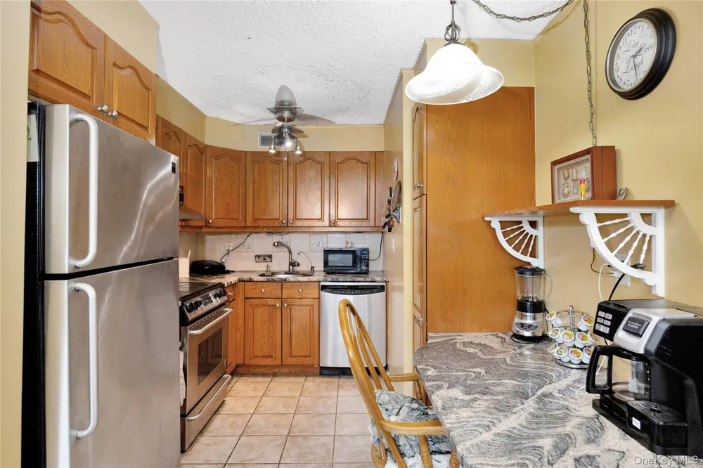 166-31 9th Avenue #6A Beechhurst, NY 11357