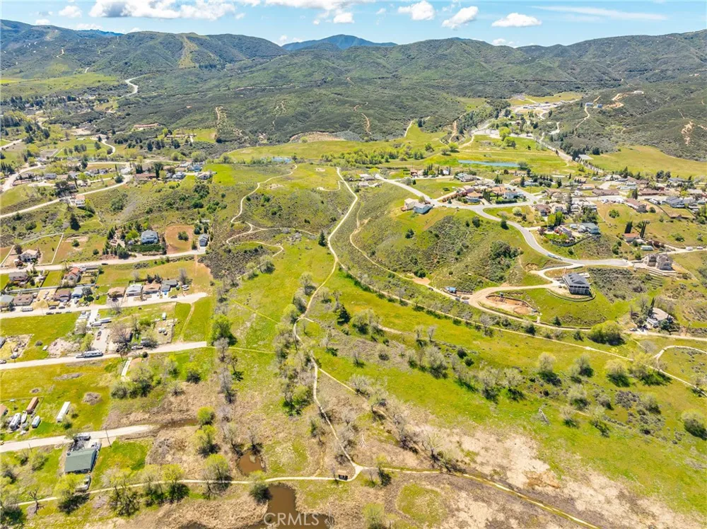 14780 Elizabeth Lake Road Lake Elizabeth, CA 93532
