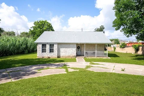 1717 NW Fleischer Drive NW