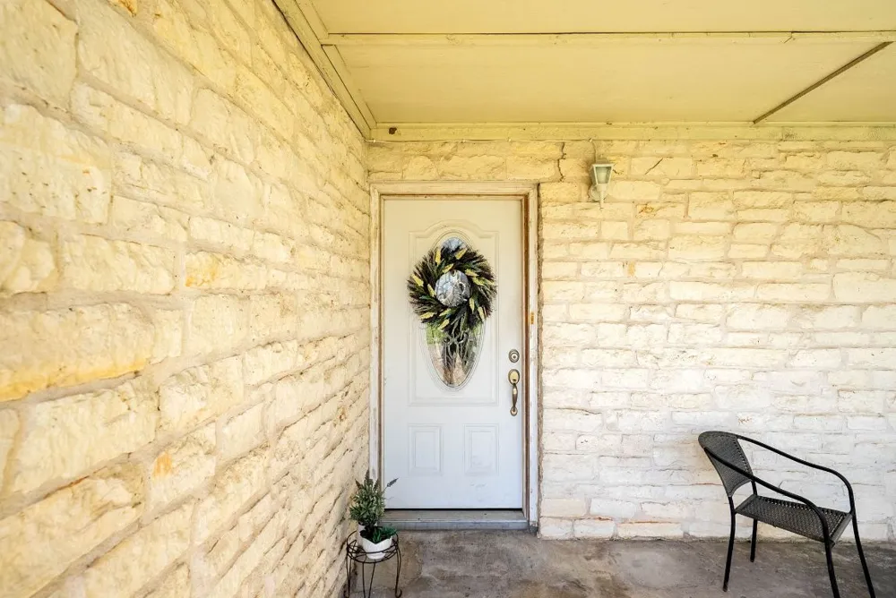 1717 NW Fleischer Drive NW Pflugerville, TX 78728
