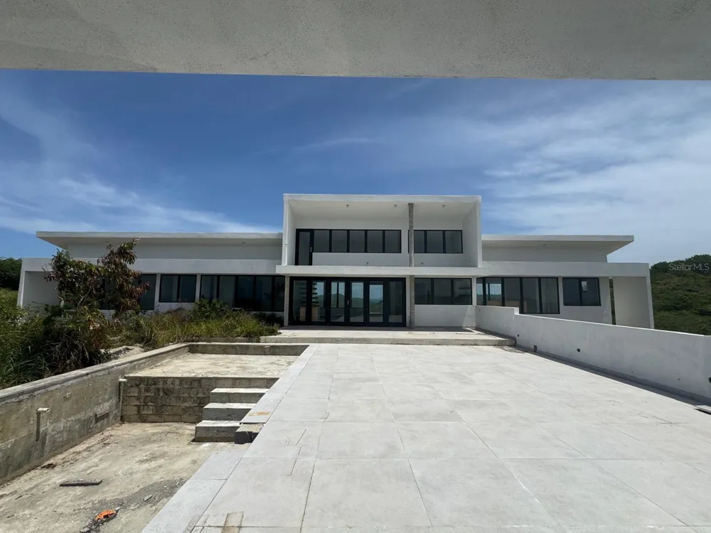 8 ALTURAS DE ZONI Culebra, PR 00775
