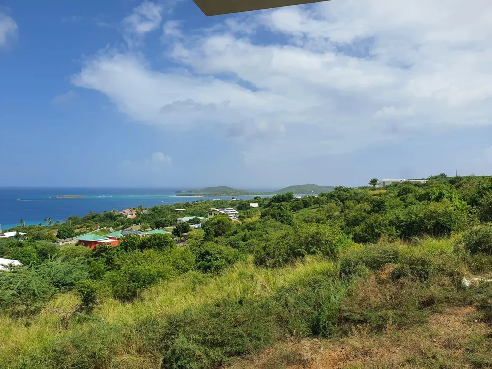 8 ALTURAS DE ZONI Culebra, PR 00775