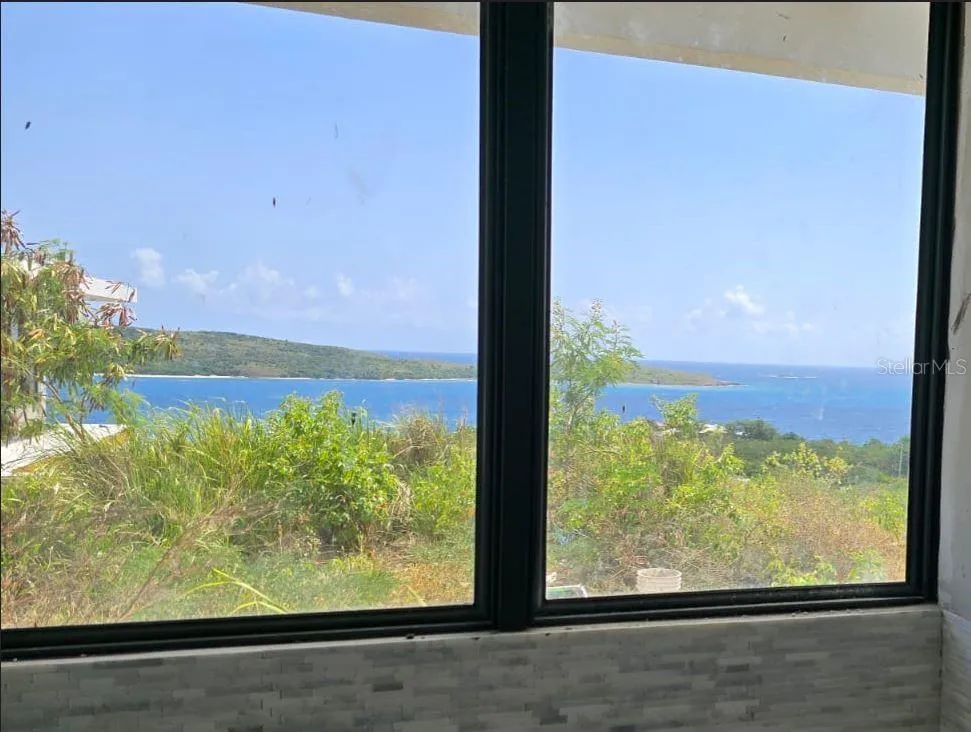 8 ALTURAS DE ZONI Culebra, PR 00775
